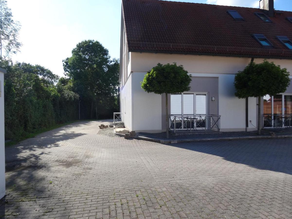 Airport Park Hotel Muc Hallbergmoos Esterno foto